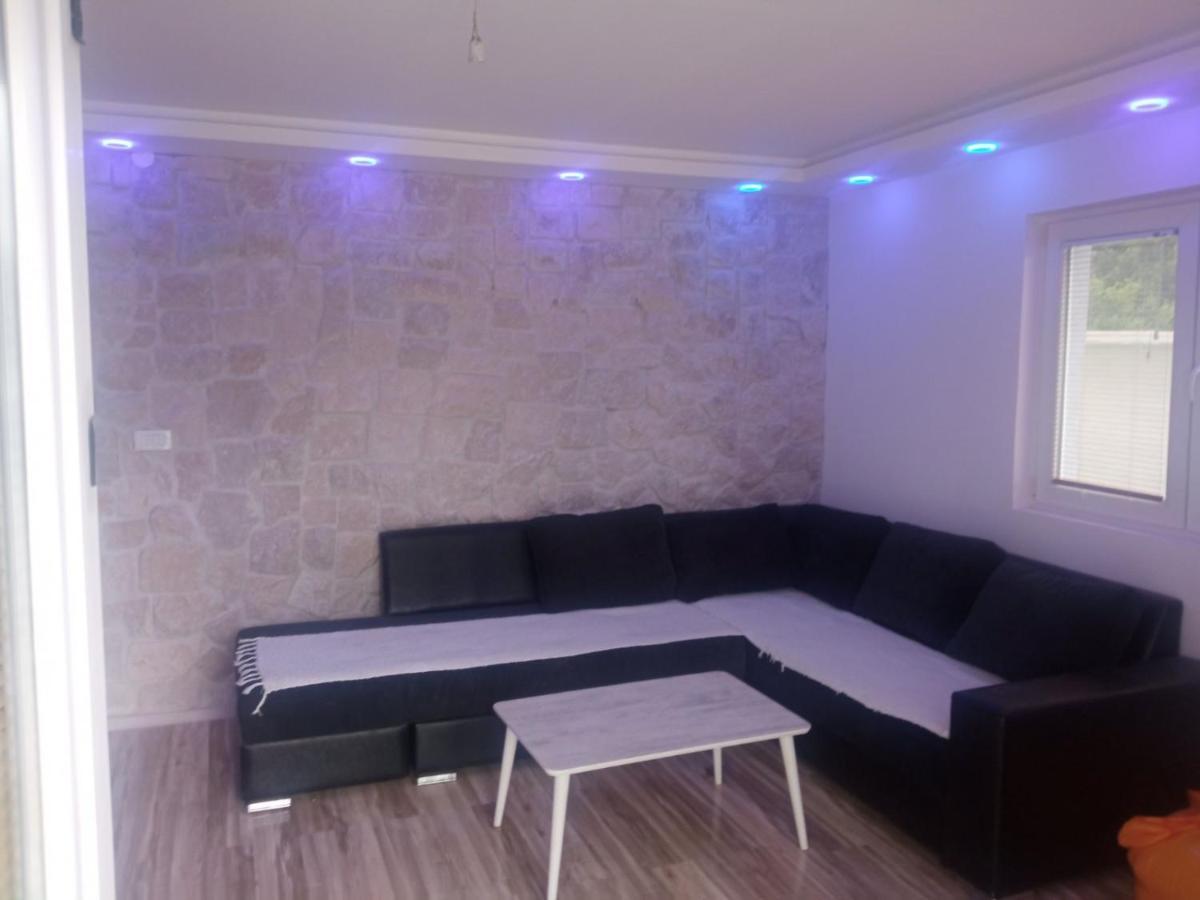 Vila House With Pool - Mitrovic Herceg Novi Exteriér fotografie