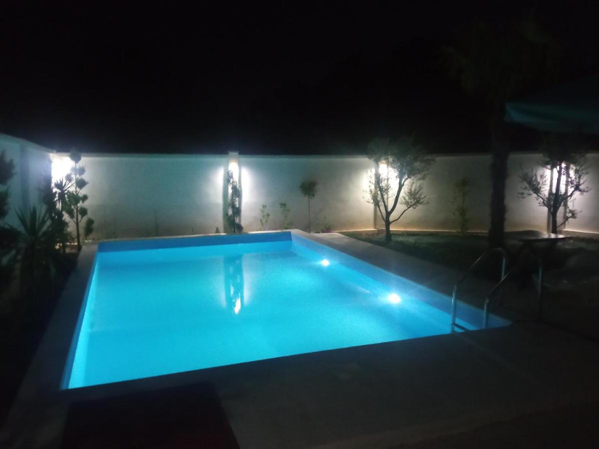 Vila House With Pool - Mitrovic Herceg Novi Exteriér fotografie
